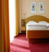 Hotel Kurfuerstendamm Am Adenauerplatz เบอร์ลิน ภายนอก รูปภาพ